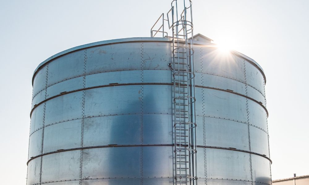 4 Different Industries That Use Water Storage Tanks