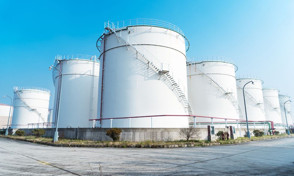 Regulatory Compliance and Tank Lining: Ensuring Safety